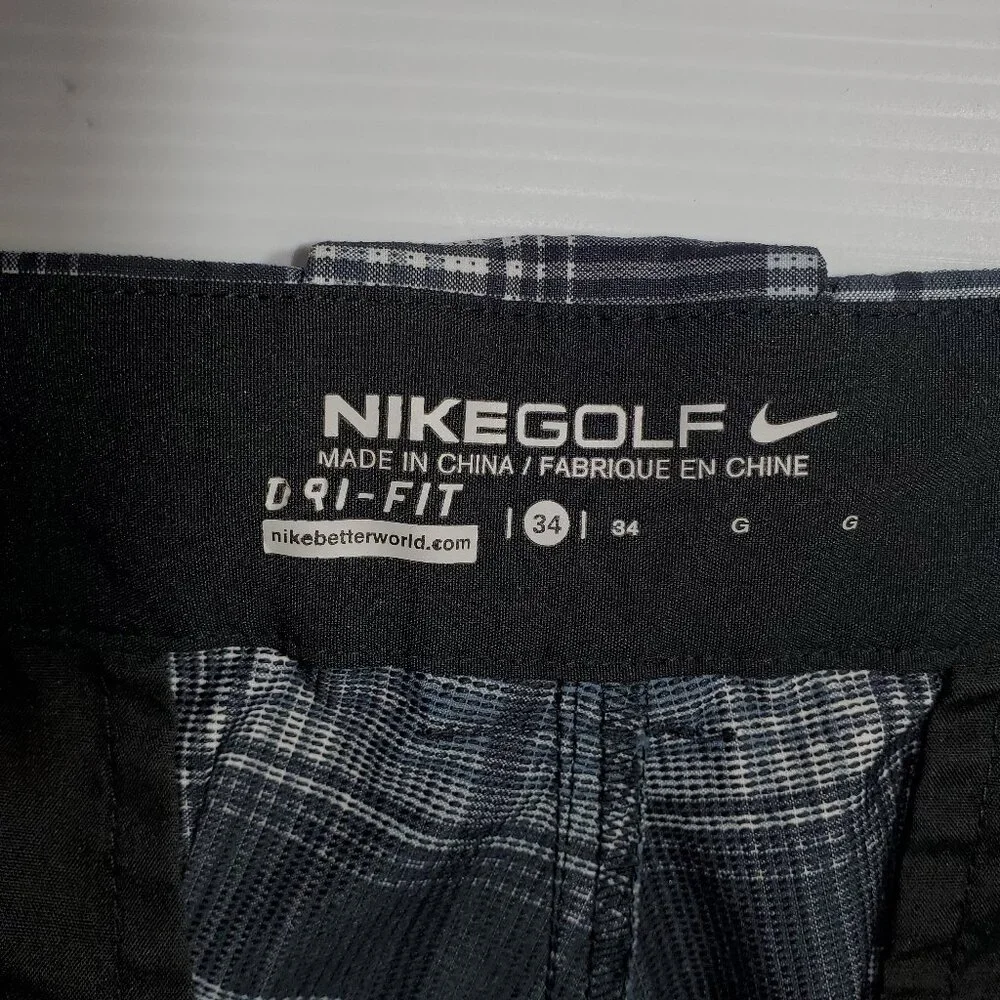 Nike Golf Chino Shorts Men's 34 Grey Black Plaid Dri-Fit Performance Flat Front
